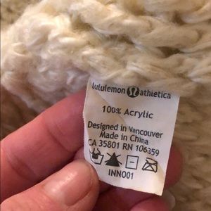 lululemon athletica Accessories - Ivory lululemon toque lululemon athletica Accessories - Ivory lululemon toque